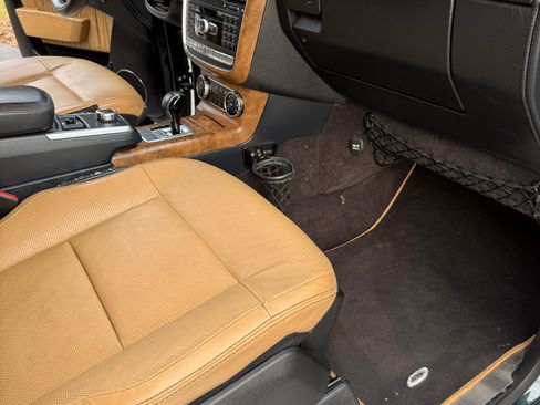 Used 2015 Mercedes-Benz G 550 image 12