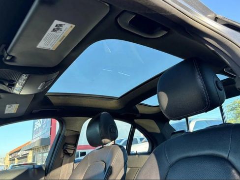 Used 2018 Mercedes-Benz C 300 Sedan image 6