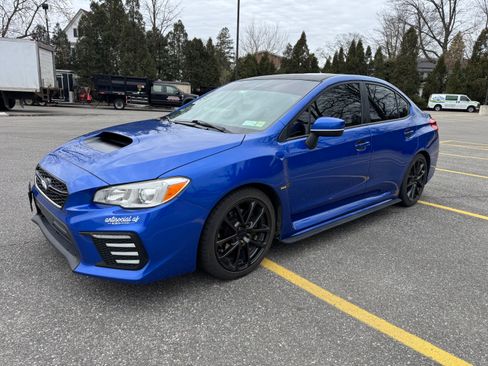 Used 2017 Subaru WRX Premium image 2
