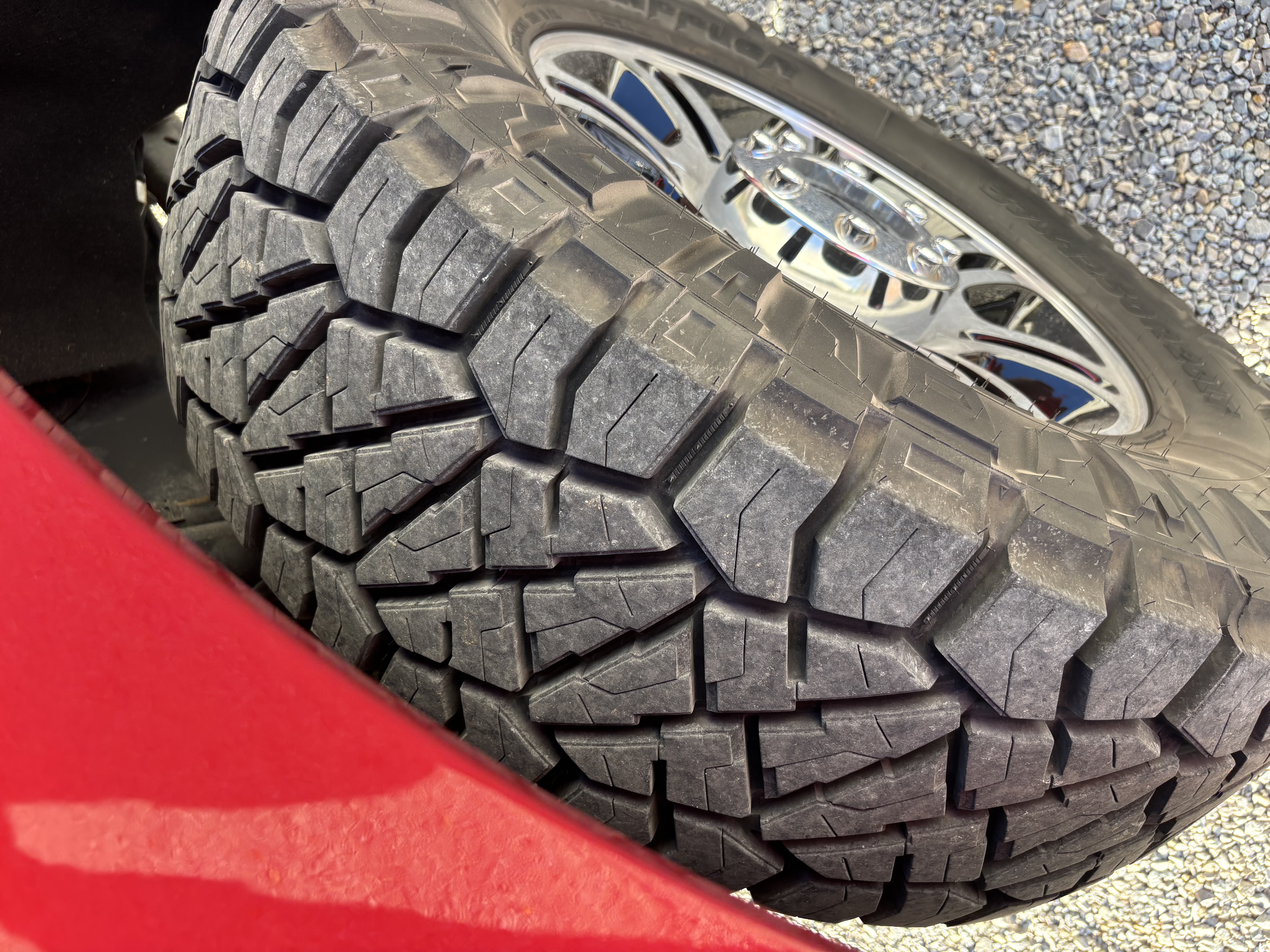 Used 2023 Ford F250 XLT w/ FX4 Off-Road Package AWD/4WD image 15