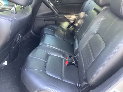 Used 2012 Nissan Murano SL FWD image 9