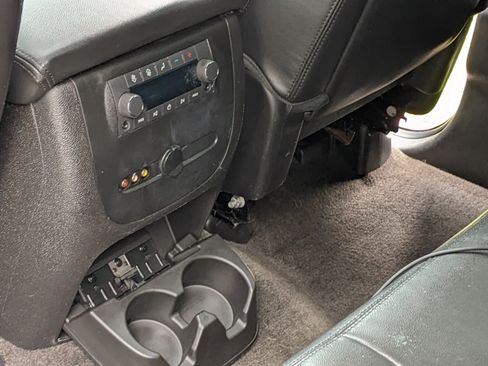 Used 2012 Chevrolet Suburban LT w/ All-Star Edition image 23