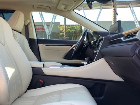 Used 2020 Lexus RX 450h AWD w/ Luxury Package image 22