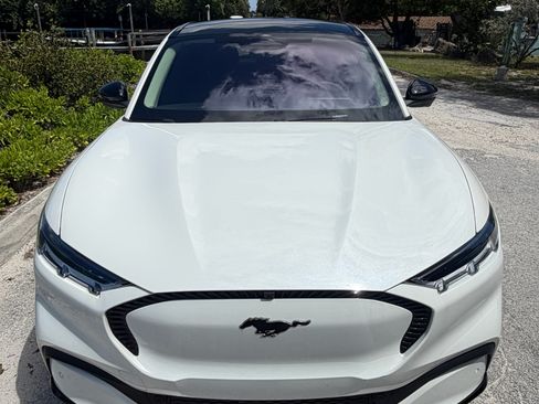 Used 2021 Ford Mustang Mach-E California Route 1 image 2