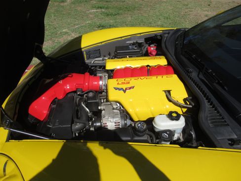 Used 2009 Chevrolet Corvette Coupe w/ Preferred Equipment Group RWD image 27