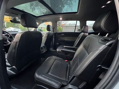 Used 2021 Volkswagen Atlas SEL R-Line image 15