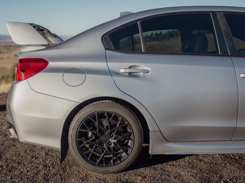 Used 2016 Subaru WRX STI image 4