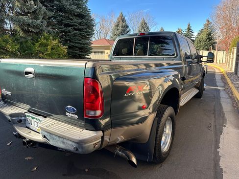 Used 2005 Ford F350 King Ranch image 1