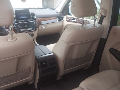 Used 2018 Mercedes-Benz GLS 450 4MATIC image 8