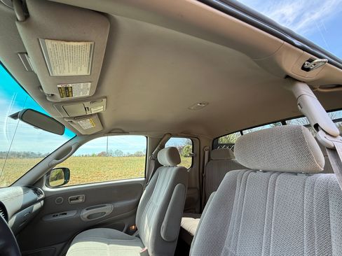 Used 2000 Toyota Tundra SR5 image 27