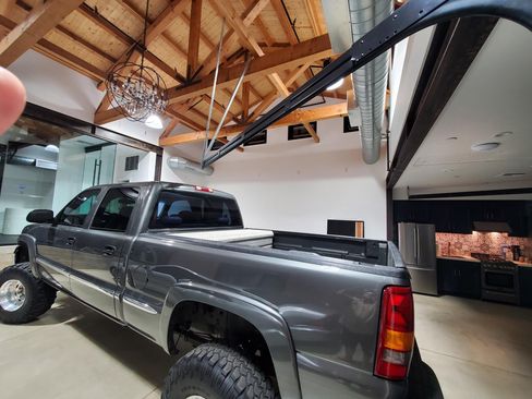 Used 2001 GMC Sierra 2500 4x4 Crew Cab HD w/ SLT Marketing Option Pkg image 14