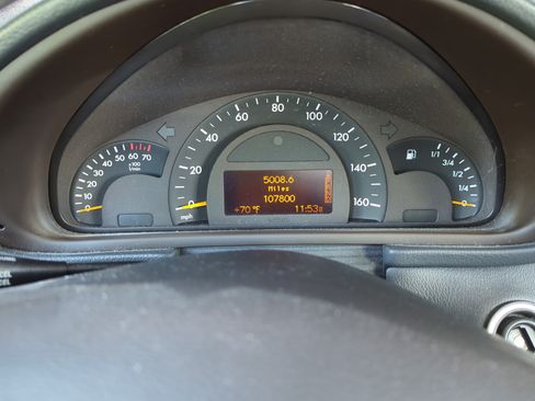 Used 2004 Mercedes-Benz C 240 C 240 Sedan 4D image 14