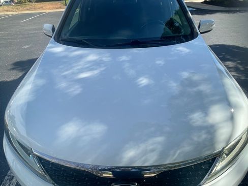 Used 2014 Kia Sorento LX FWD image 1