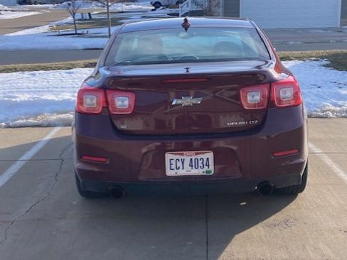 Used 2015 Chevrolet Malibu LTZ image 2