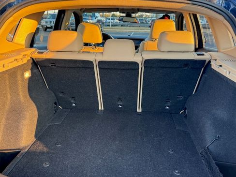 Used 2015 BMW X1 xDrive28i image 9