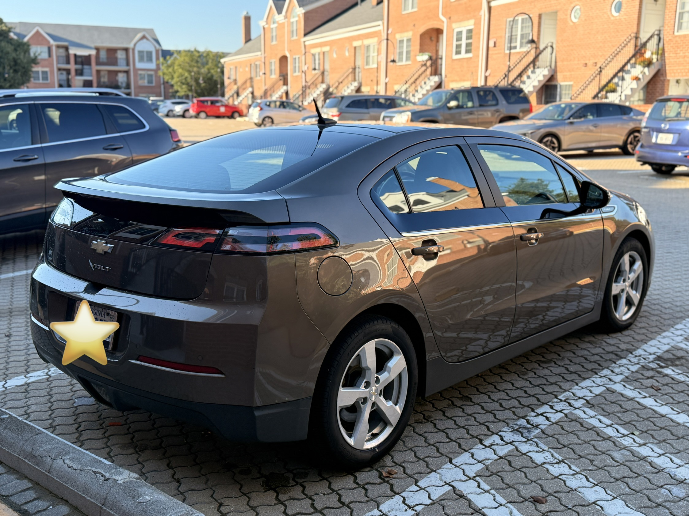 Used 2014 Chevrolet Volt Premium w/ Premium Trim Package FWD image 5
