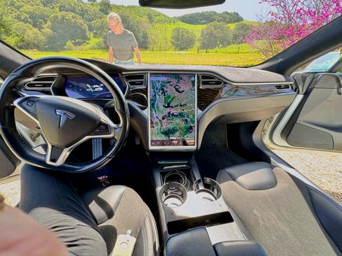 Used 2016 Tesla Model S 75 image 11