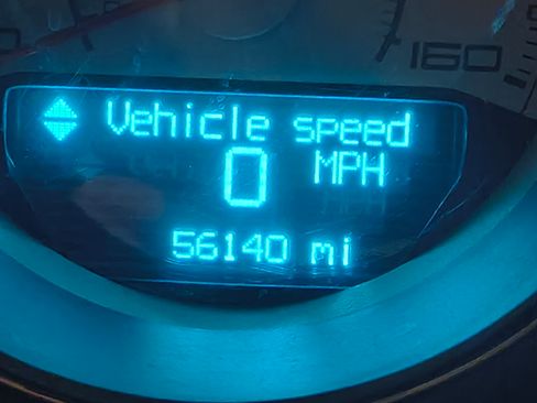 Used 2013 Dodge Challenger R/T RWD image 16