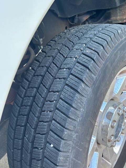Used 2016 Ford F250 Lariat w/ Lariat Ultimate Package AWD/4WD image 14