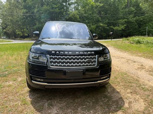 Used 2017 Land Rover Range Rover Supercharged image 2