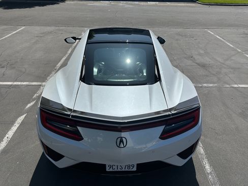 Used 2020 Acura NSX image 12