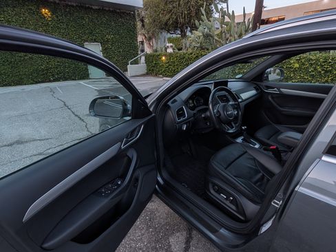 Used 2016 Audi Q3 2.0T Premium Plus w/ Technology Package image 11