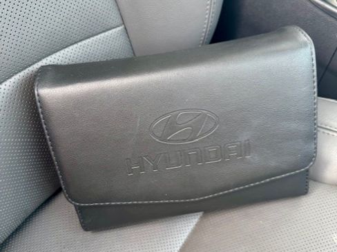 Used 2013 Hyundai Sonata Limited w/ Panoramic Sunroof Pkg image 10