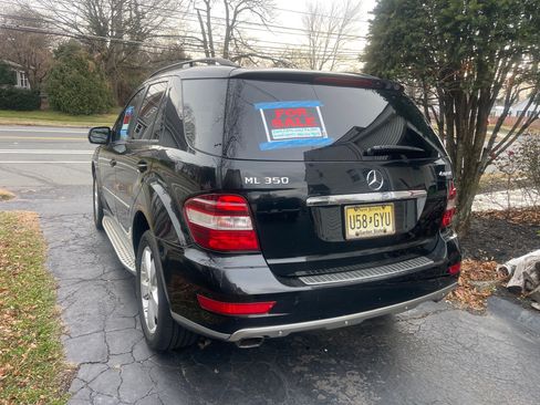 Used 2009 Mercedes-Benz ML 350 4MATIC image 2