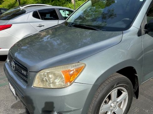 Used 2008 Toyota RAV4 2WD V6 w/ 3rd Row image 5