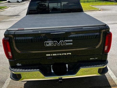 Used 2026 GMC Sierra 1500 SLT w/ SLT Convenience Package AWD/4WD image 4