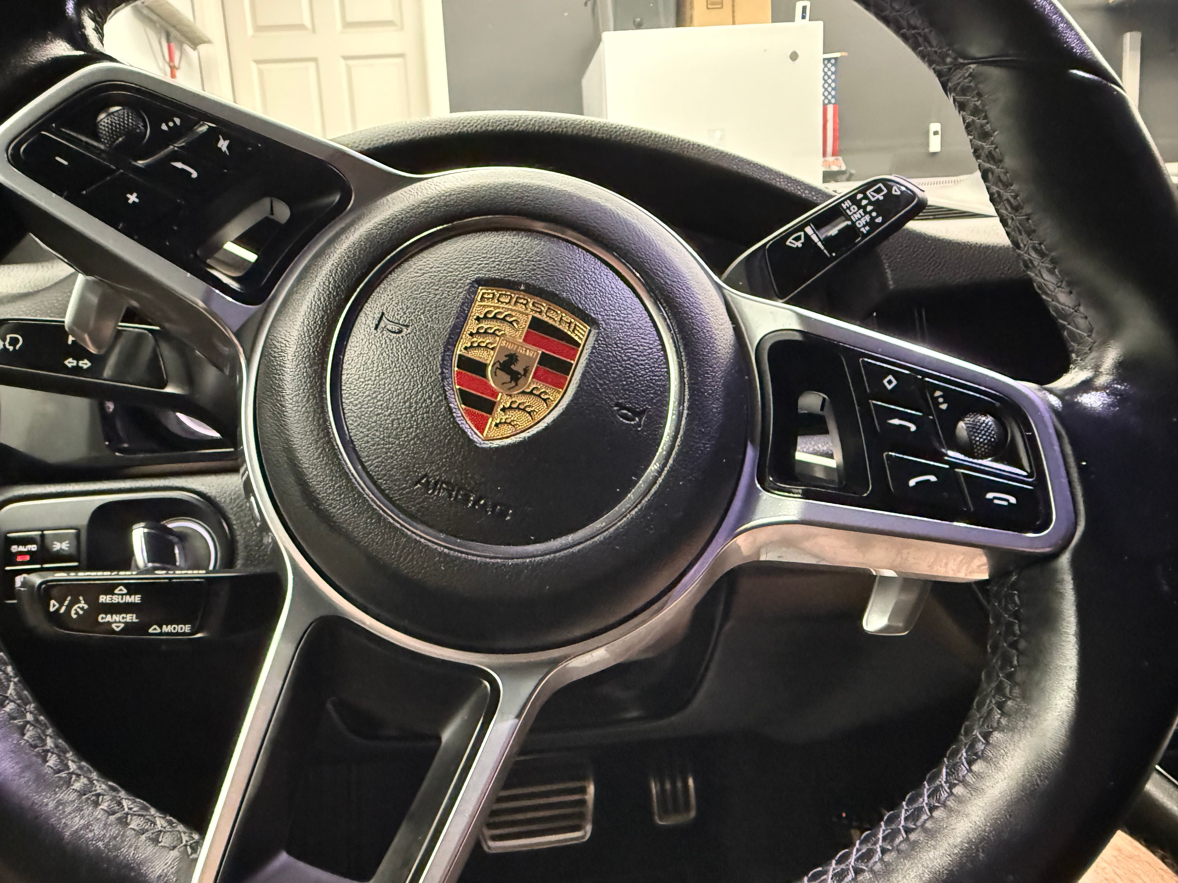 Used 2021 Porsche Cayenne S AWD/4WD image 24