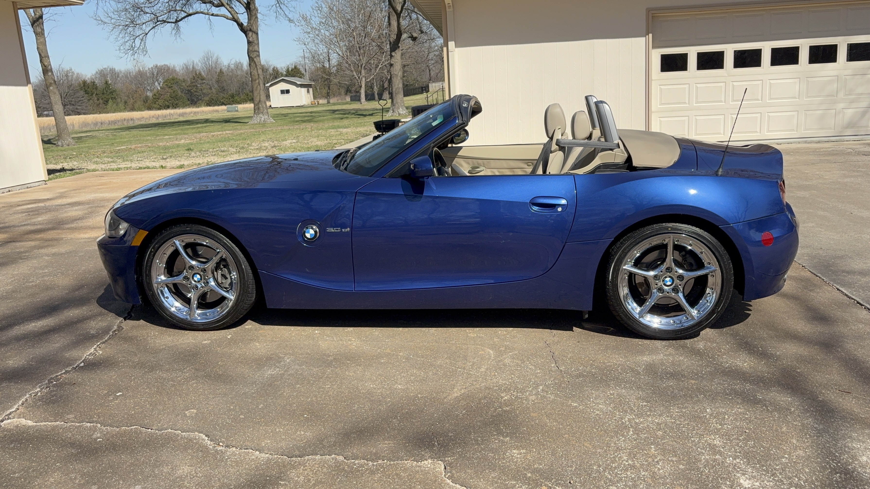 Used 2008 BMW Z4 3.0si RWD image 1