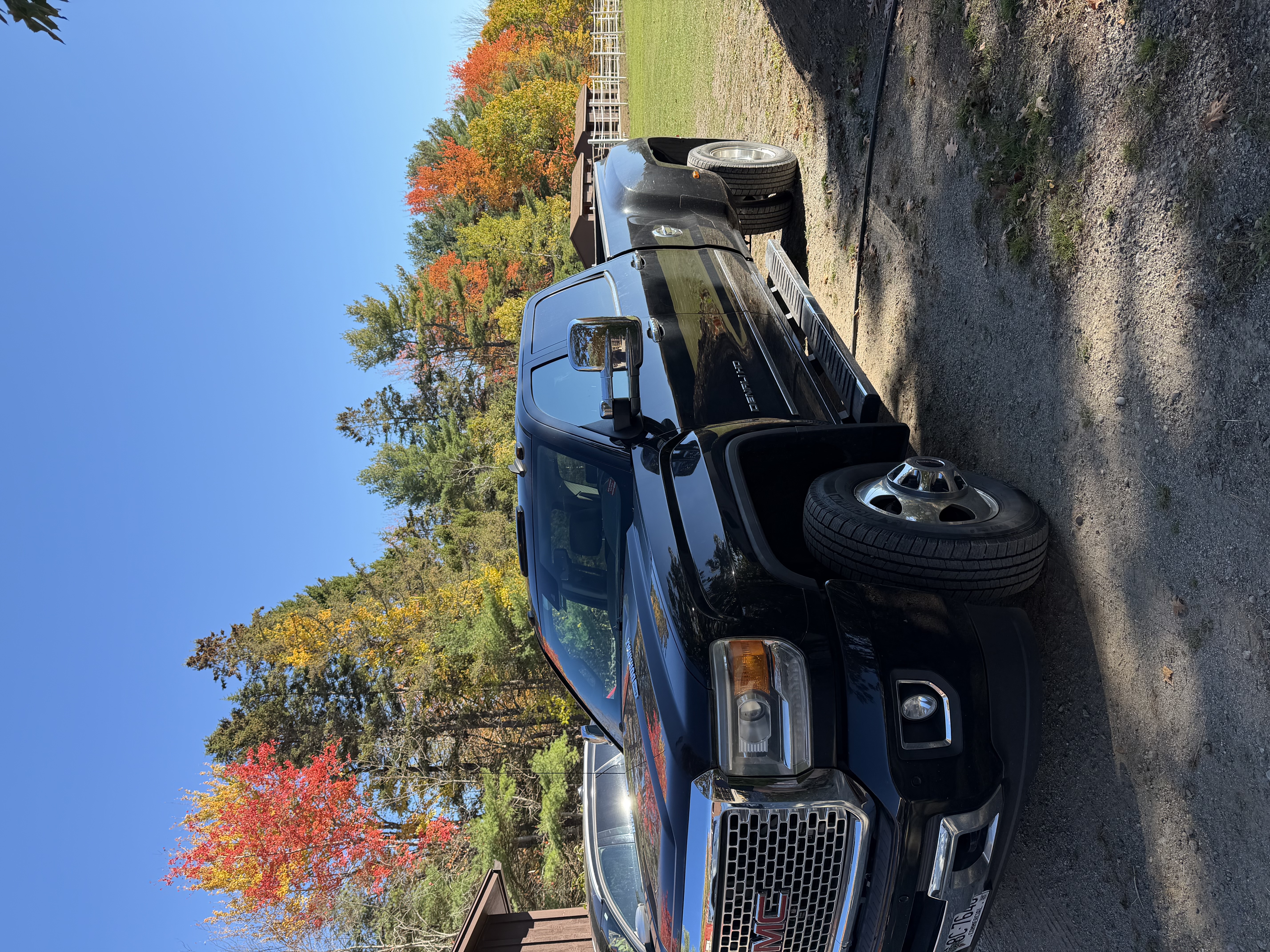 Used 2015 GMC Sierra 3500 Denali w/ Duramax Plus Package AWD/4WD image 6