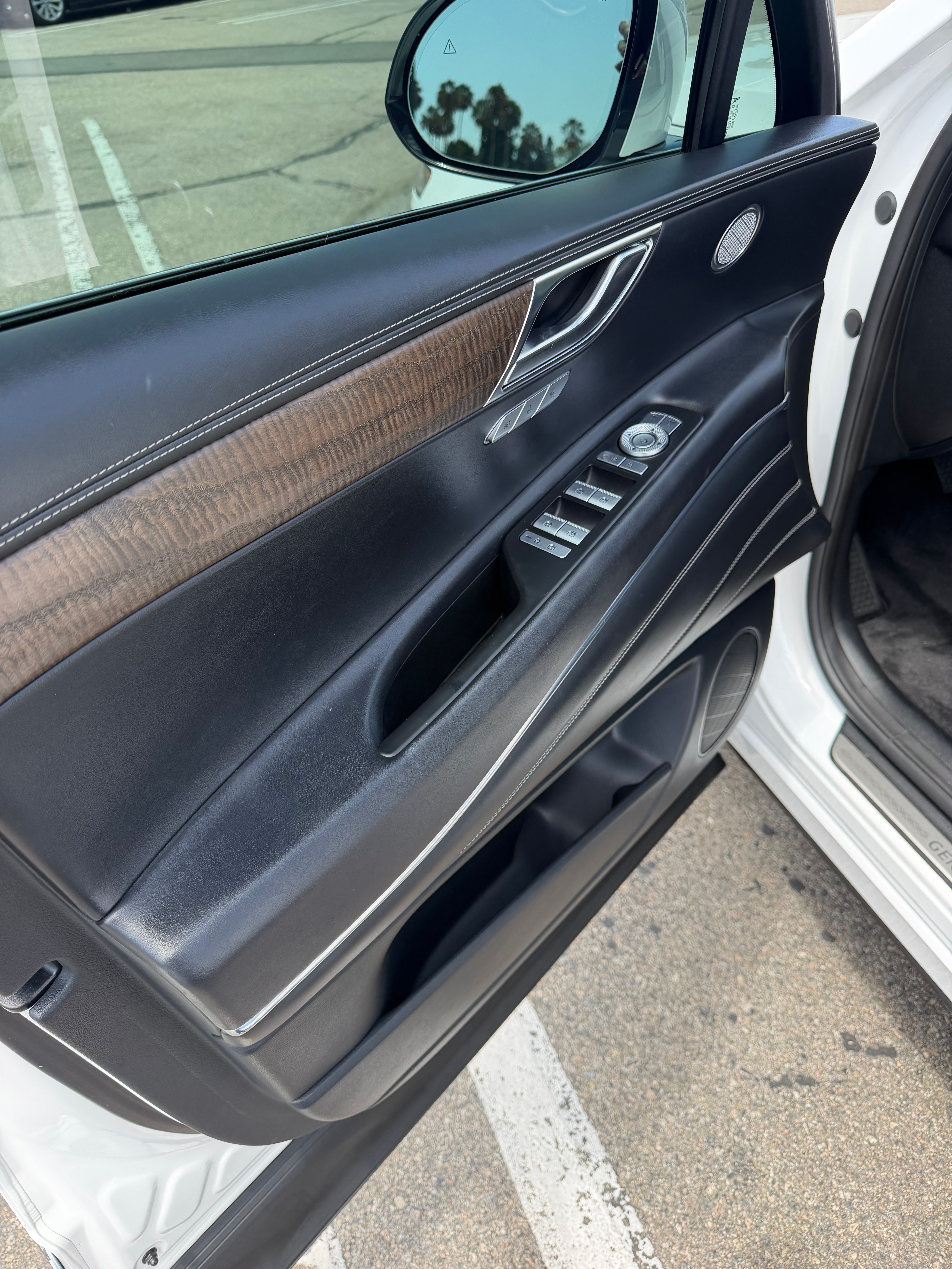 Used 2025 Genesis GV80 2.5T Select AWD/4WD image 10