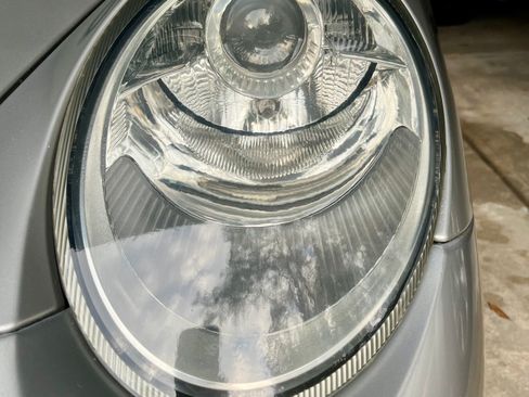 Used 2006 Porsche 911 Carrera S image 9