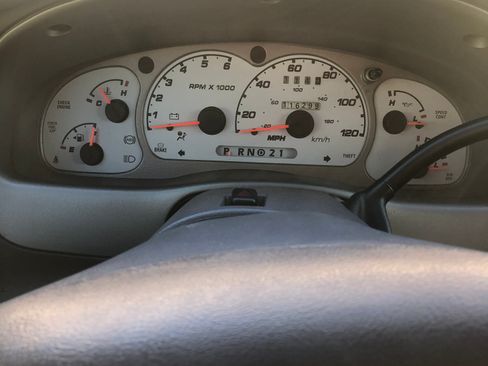 Used 2002 Ford Explorer Sport image 9