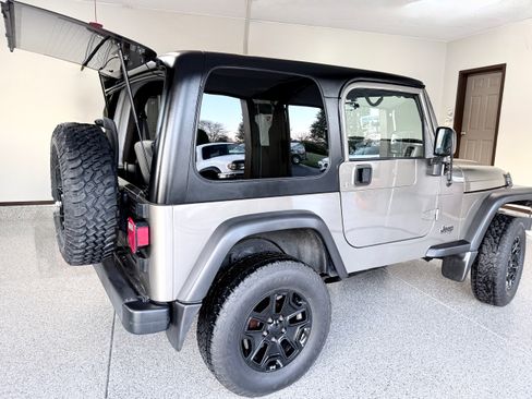 Used 2006 Jeep Wrangler SE image 10