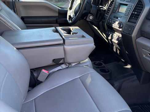 Used 2019 Ford F250 XL w/ Power Equipment Group image 13