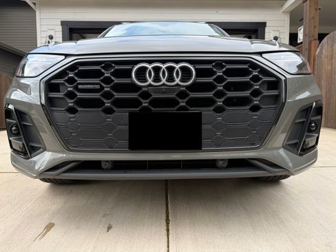 Used 2023 Audi Q5 2.0T Premium Plus w/ Premium Plus Package image 2