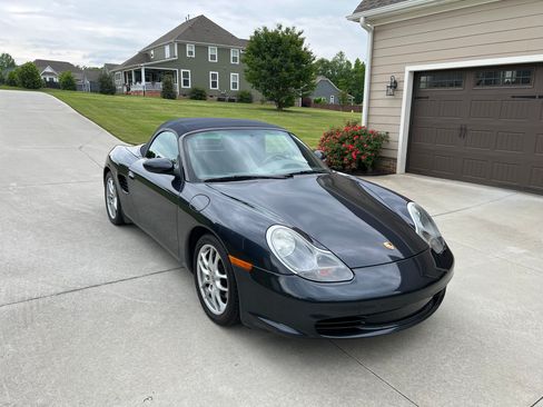Used 2004 Porsche Boxster RWD image 13