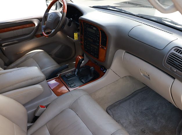 Used 2000 Lexus LX 470 4WD image 18