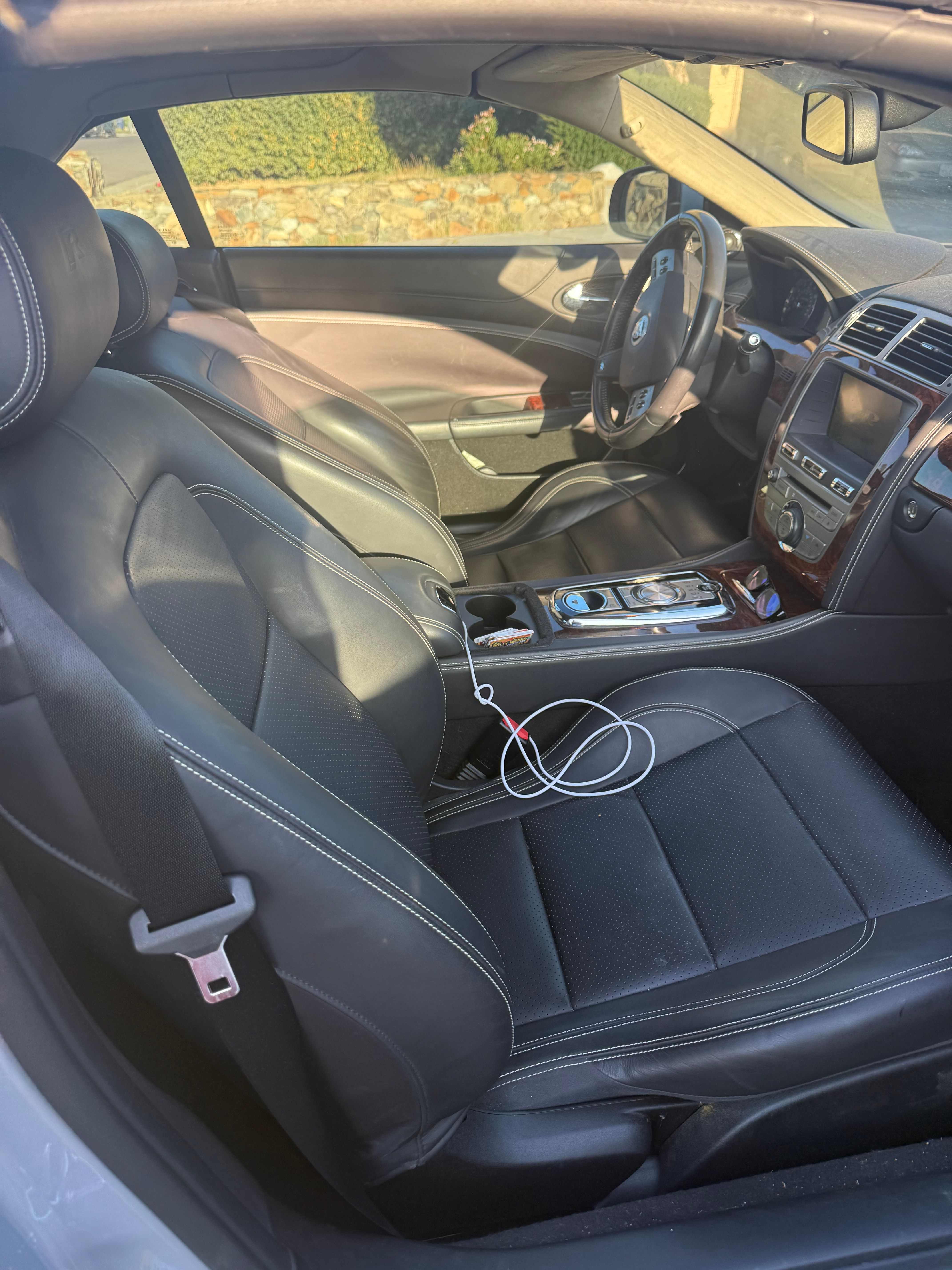 Used 2010 Jaguar XKR R RWD image 20