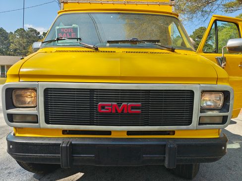 Used 1996 GMC G3500 Vandura image 6