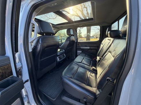 Used 2025 Ford F250 Lariat w/ Lariat Ultimate Package image 15