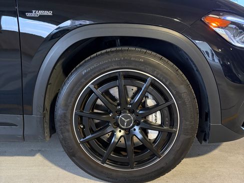 Used 2023 Mercedes-Benz GLA 35 AMG 4MATIC image 18