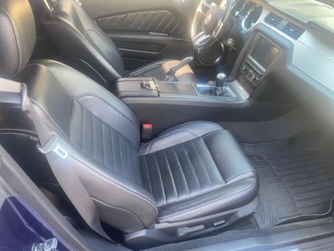 Used 2012 Ford Mustang GT Premium w/ Electronics Pkg image 23
