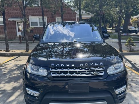 Used 2017 Land Rover Range Rover Sport HSE image 2