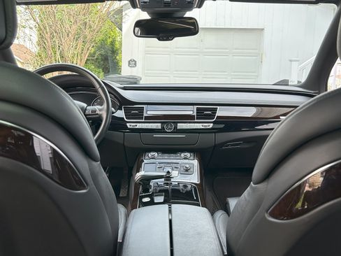 Used 2017 Audi A8 L 3.0T w/ Executive Package image 11