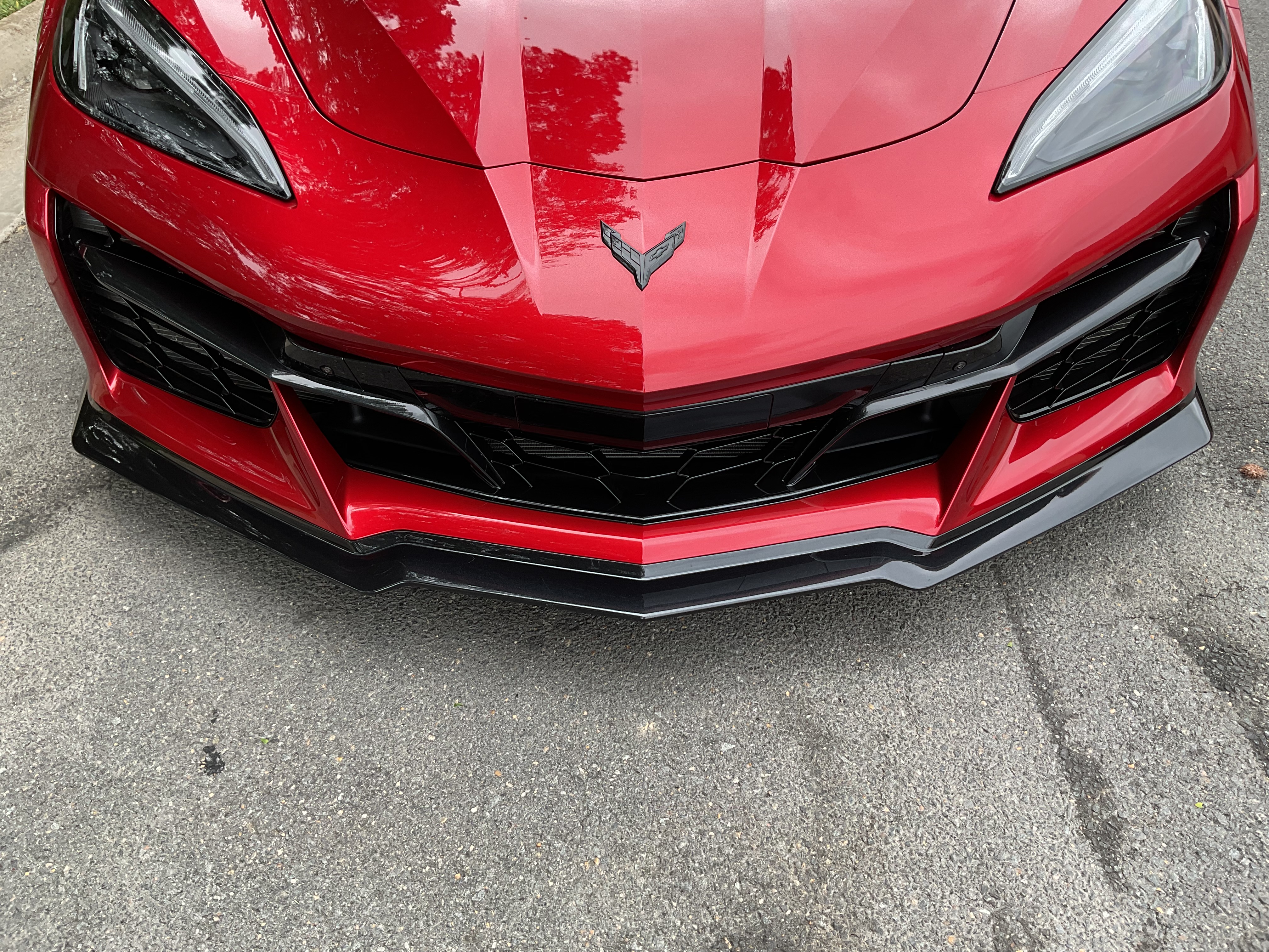 Used 2025 Chevrolet Corvette Z06 w/ Stealth Interior Trim Package RWD image 9
