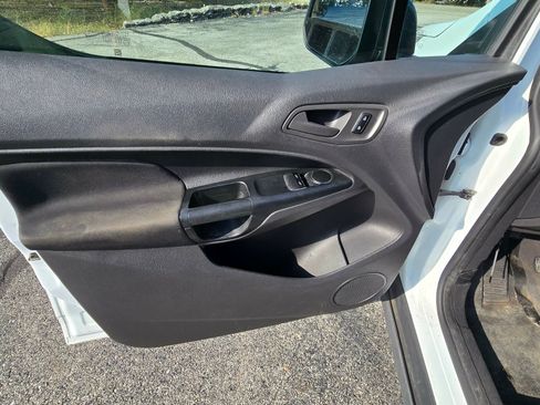 Used 2018 Ford Transit Connect XL image 23